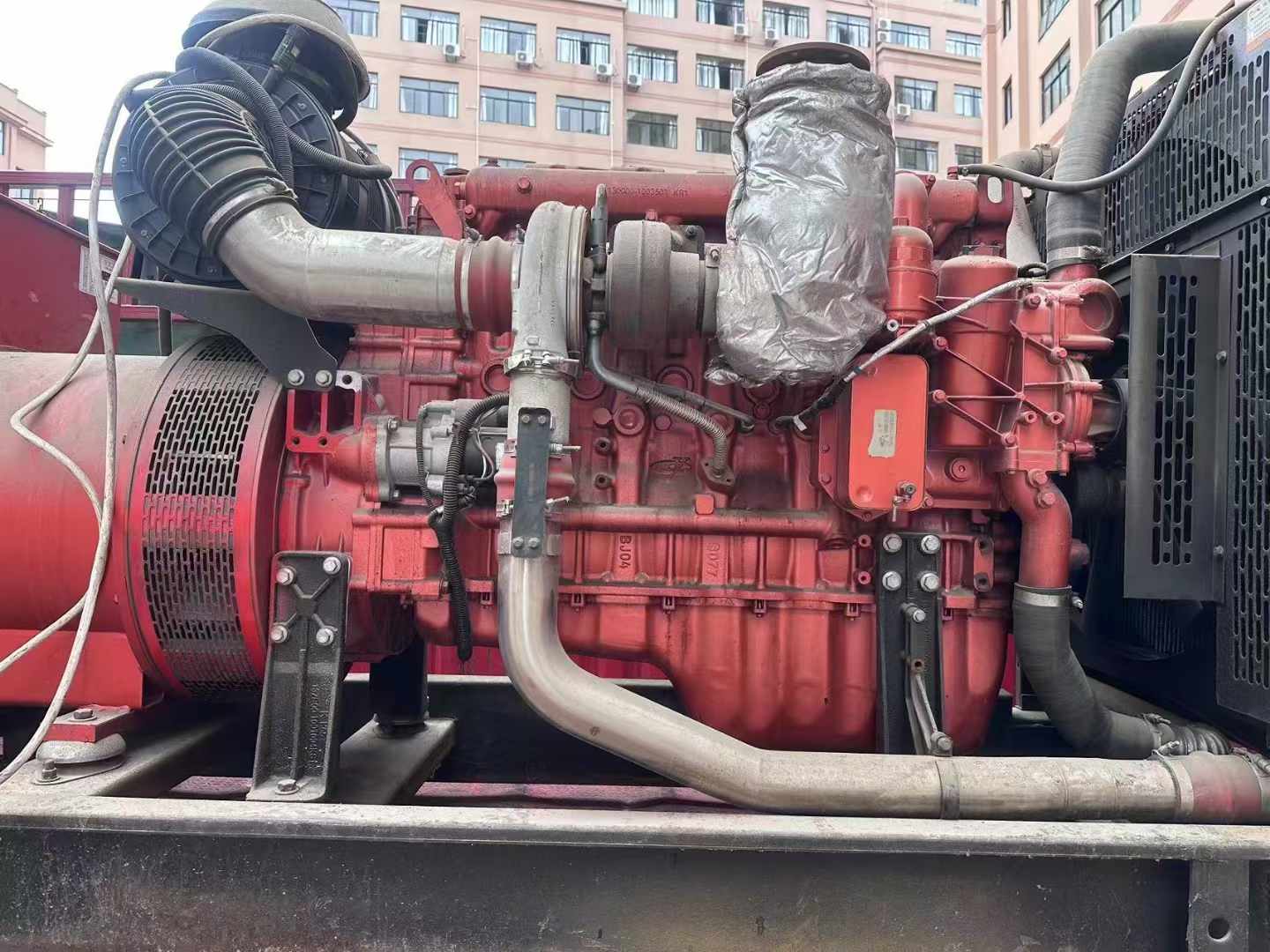 青山如何选择适合 600kW 柴油发电机组的过载保护器？